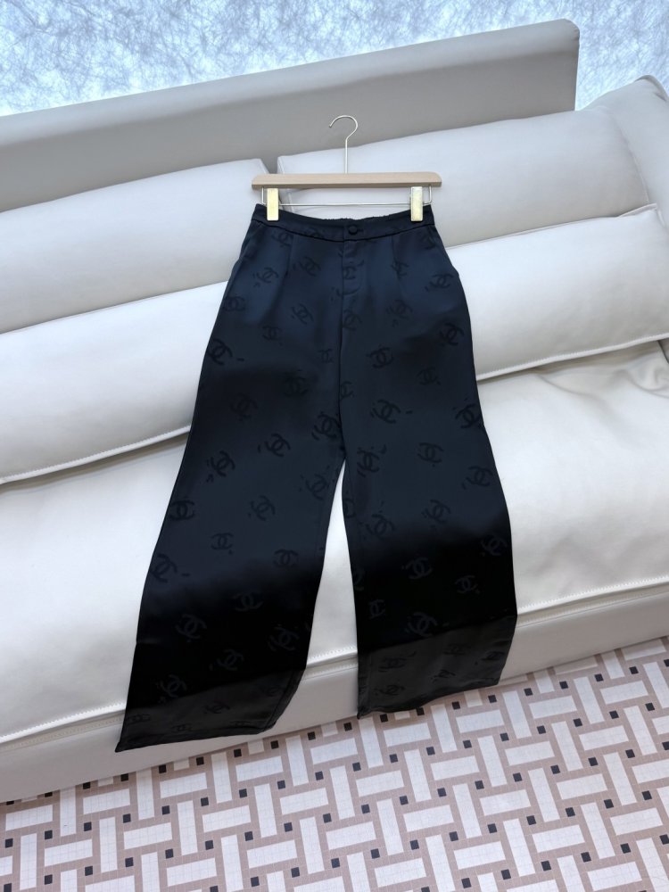 Костюм женский фото 6