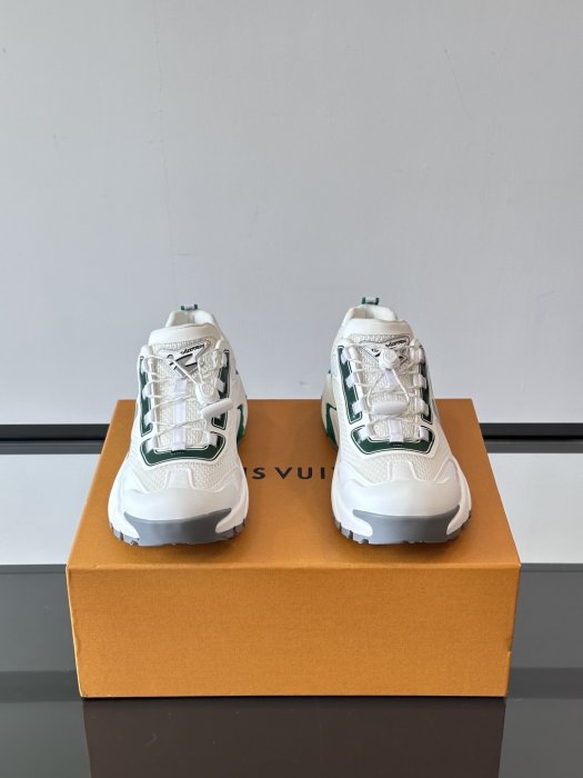 Кроссовки мужские фото 2