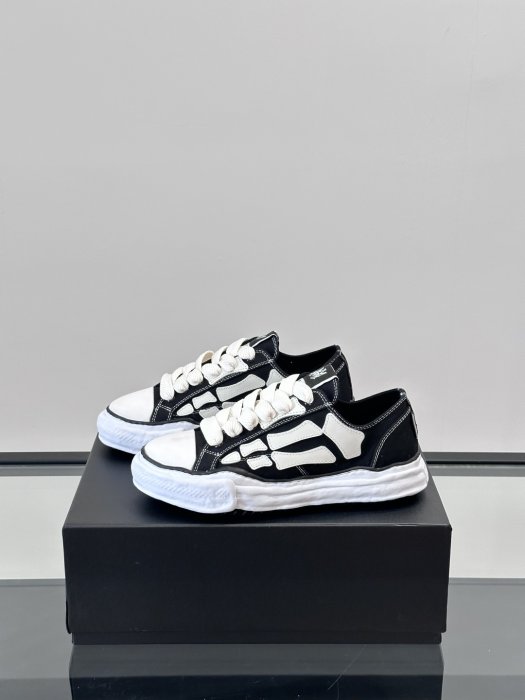 Кросівки чоловічі фото 3