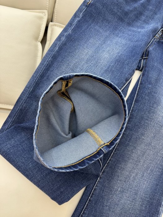 Jeans women's фото 8