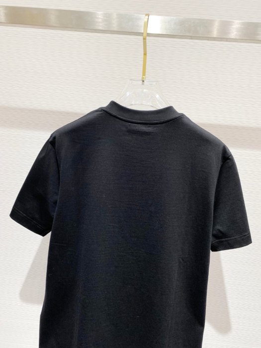 T-shirt men's фото 3