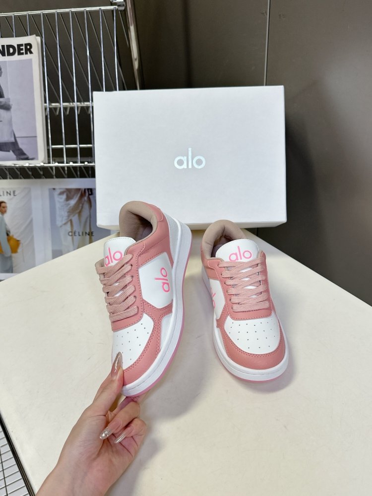 Sneakers women's фото 4