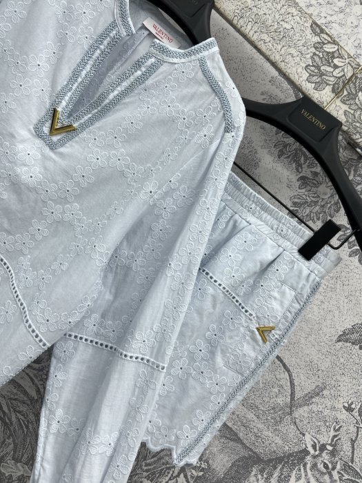 Костюм женский фото 6