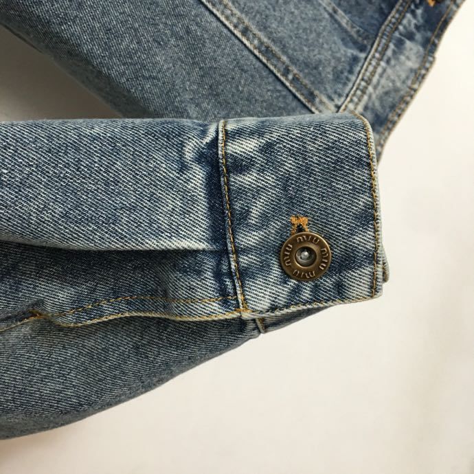 Куртка джинсовая женская фото 4