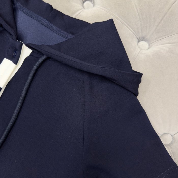 Костюм женский фото 5