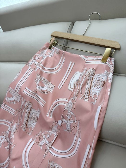 Costume female фото 7