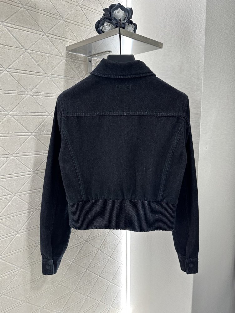 Куртка джинсовая женская фото 2