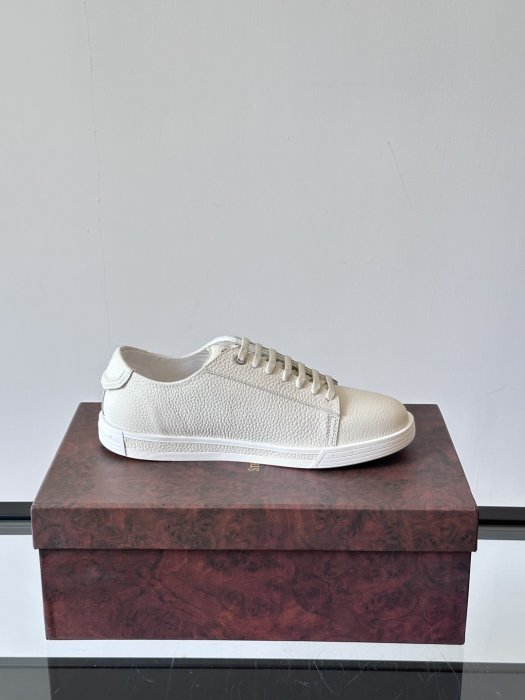 Кроссовки фото 8