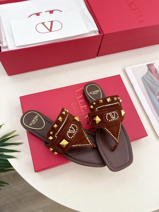 Шльопанці жіночі фото 2