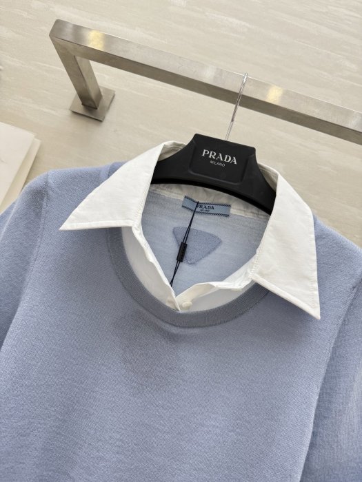 Футболка жіноча фото 8