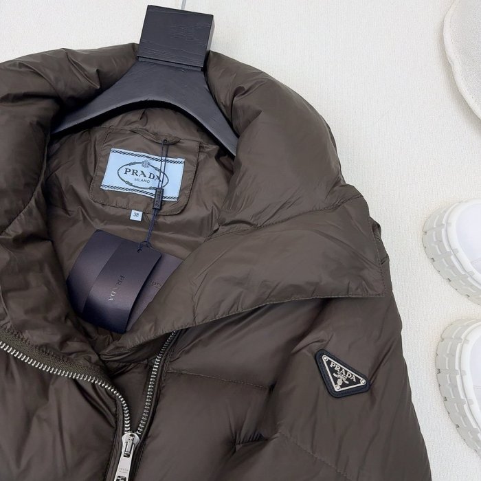 Down jacket фото 4