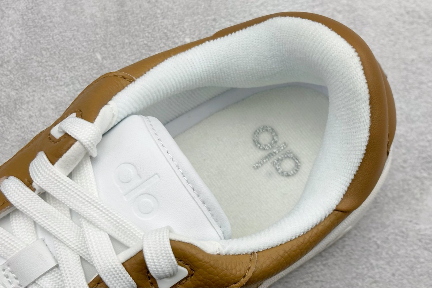 Alo Yoga Recovery Mode фото 8