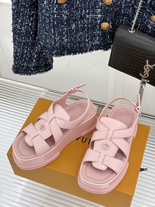 Сандалии женские фото 2