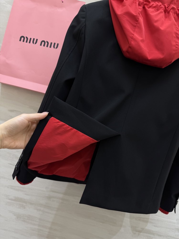 Jacket women's фото 7