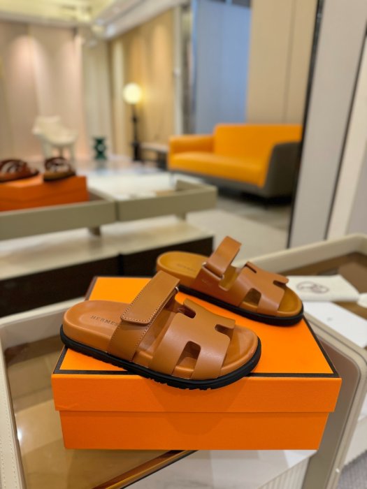 Шлепанцы Chypre женские фото 2