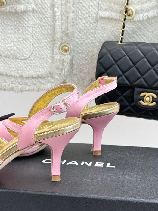 Босоножки фото 6