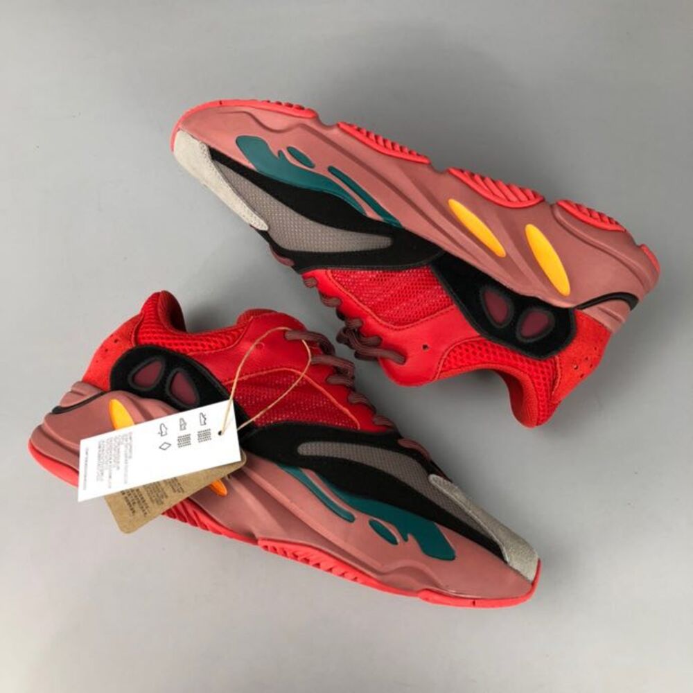 Кроссовки Yeezy Boost 700 Hi-Res Red HQ6979 фото 7