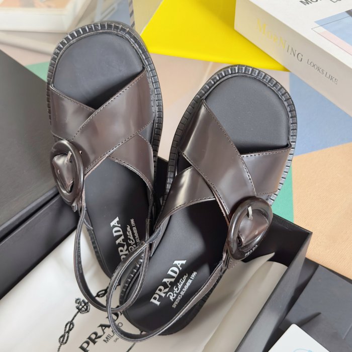 Сандалии женские фото 6