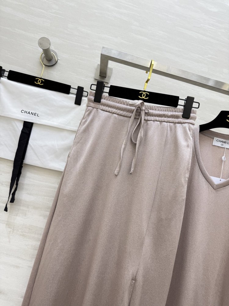 Костюм жіночий фото 9