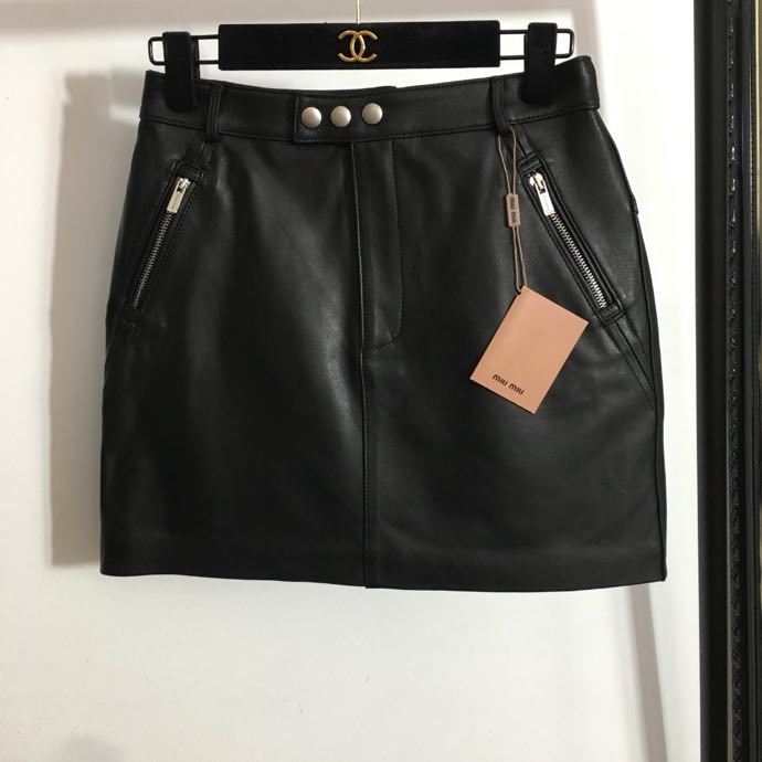 Skirt black leather