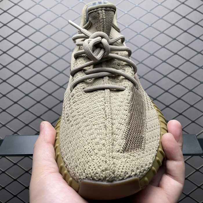 Кроссовки Yeezy Boost 350V2 фото 9