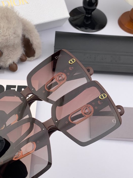 Очки солнцезащитные D8290 фото 5