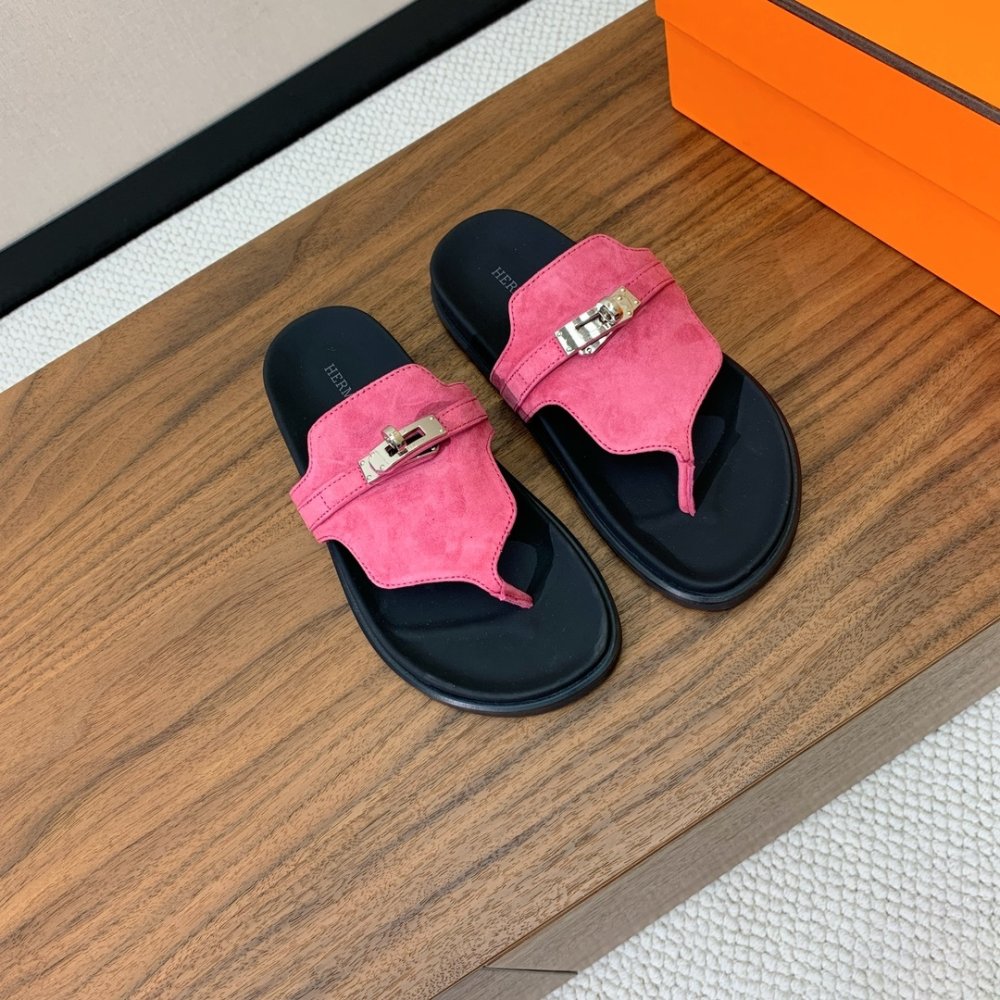 Шлепанцы женские фото 2