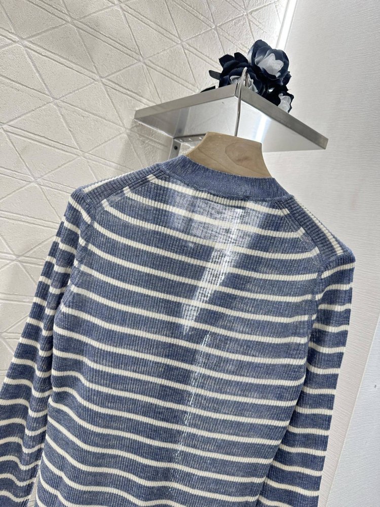 Кофта жіноча фото 4