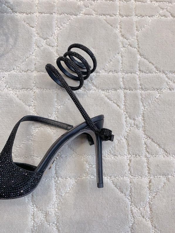 Босоножки фото 5