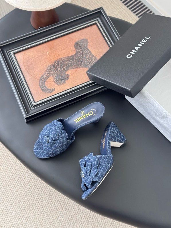 Босоножки фото 7