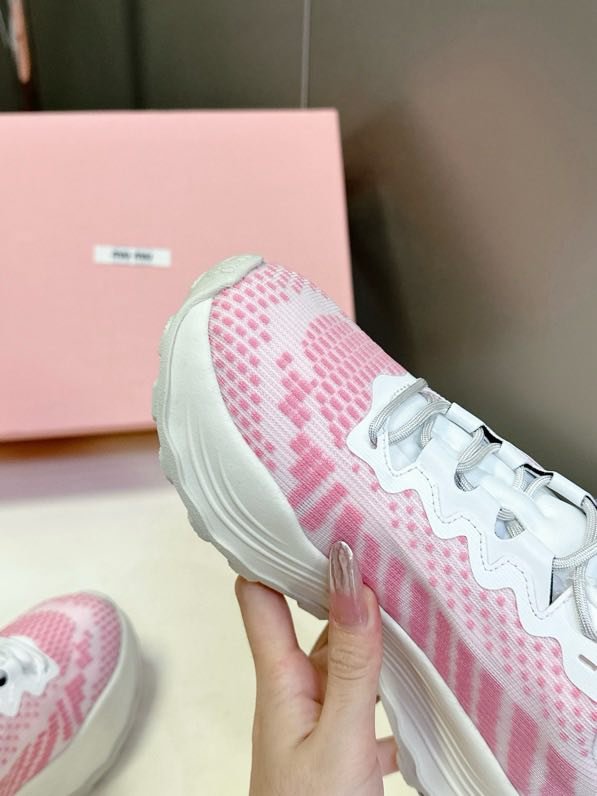 Sneakers women's фото 2