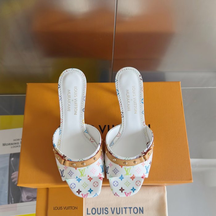 Босоножки фото 7