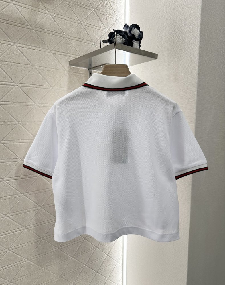 Футболка жіноча фото 2