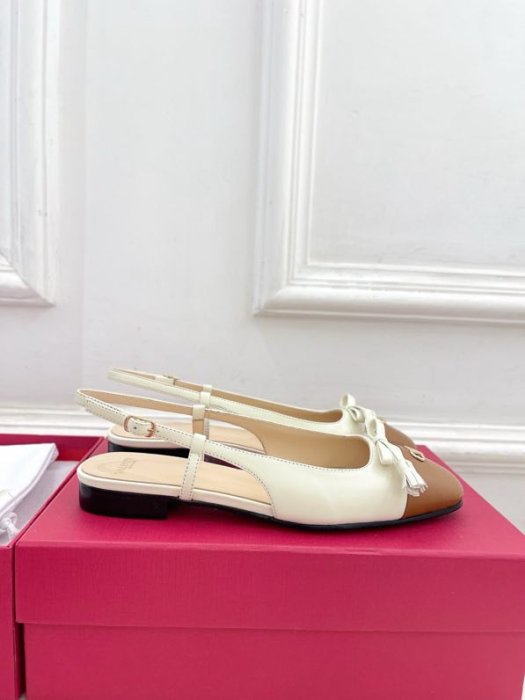 Босоножки VALET DU ROI