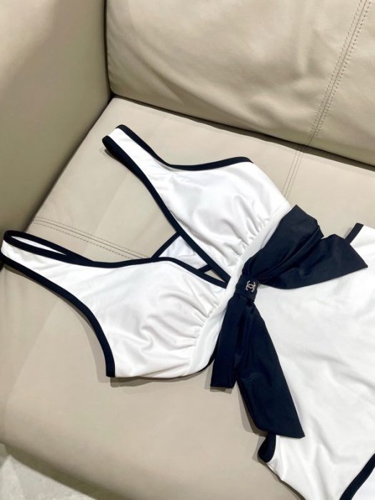 Swimsuit фото 7