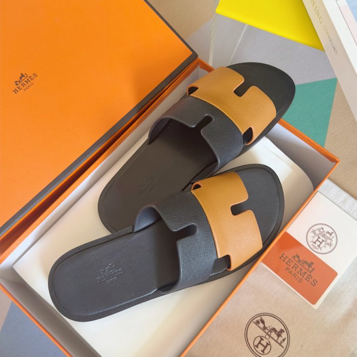 Шлепанцы женские фото 4