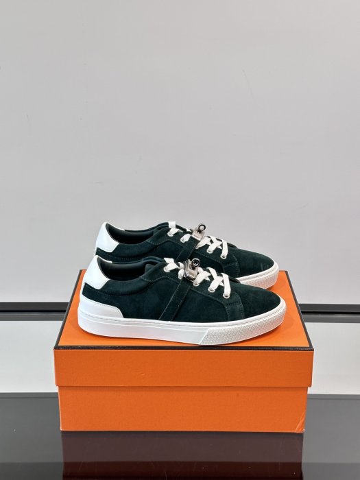 Кроссовки мужские