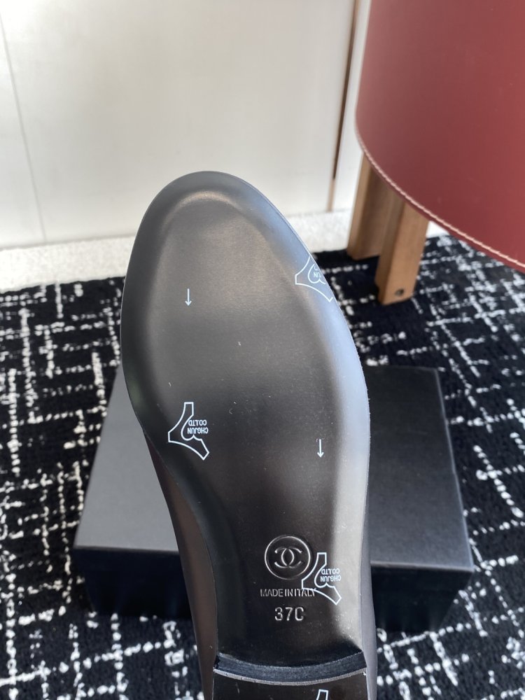 Лоферы женские фото 9