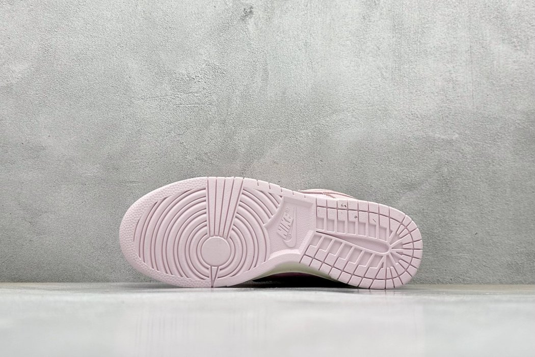Кроссовки Nike SB Dunk Low фото 4