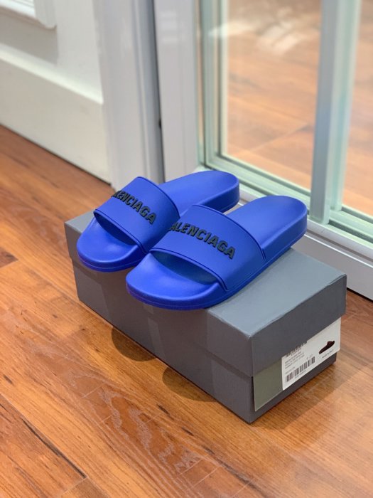 Шлепанцы фото 5