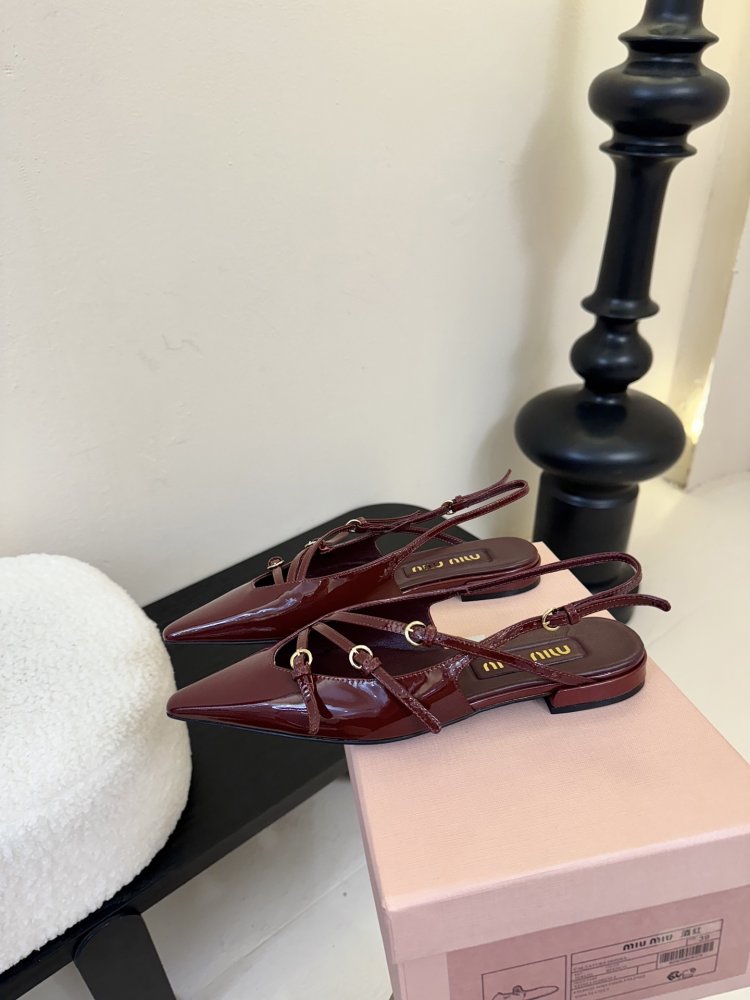 Босоніжки фото 5