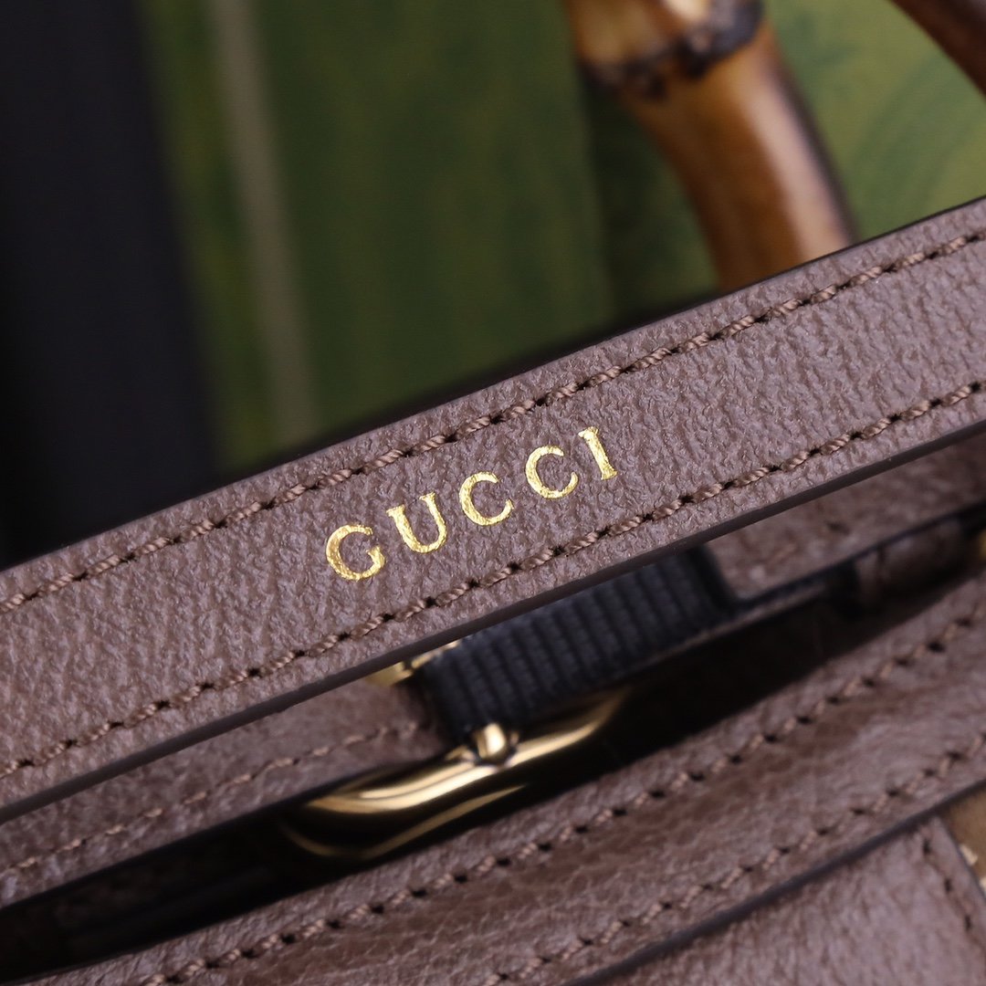 A bag Gucci Diana jumbo GG mini tote bag 655661 20 cm фото 3