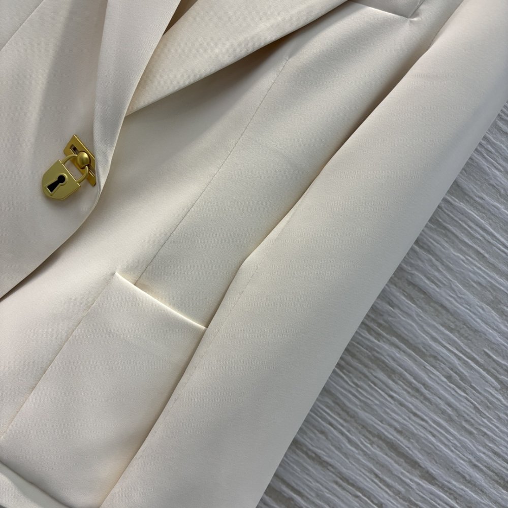 Пиджак женский фото 6