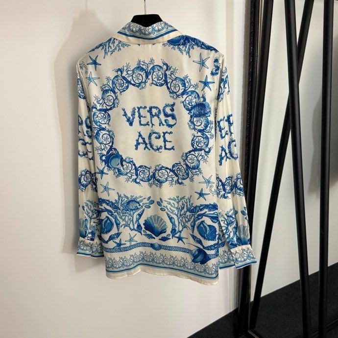 Костюм жіночий фото 4