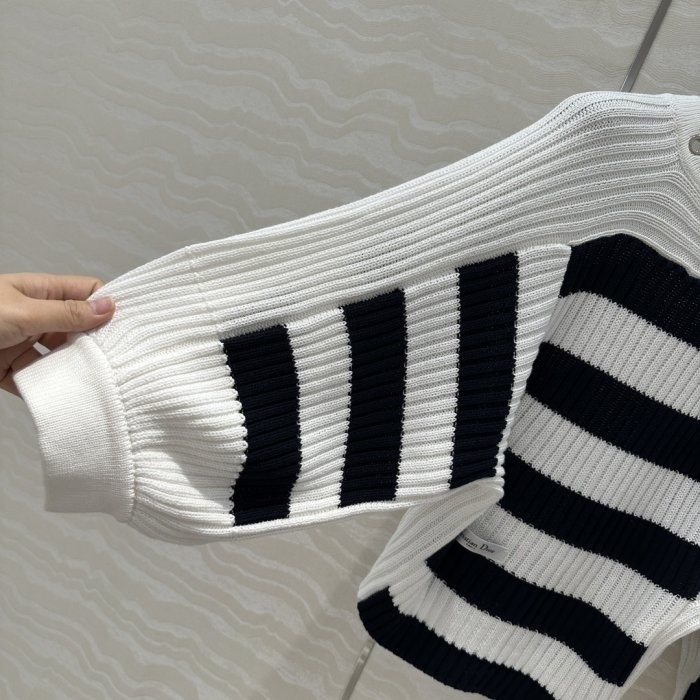 Кофта жіноча фото 5