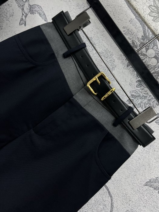 Костюм женский фото 4