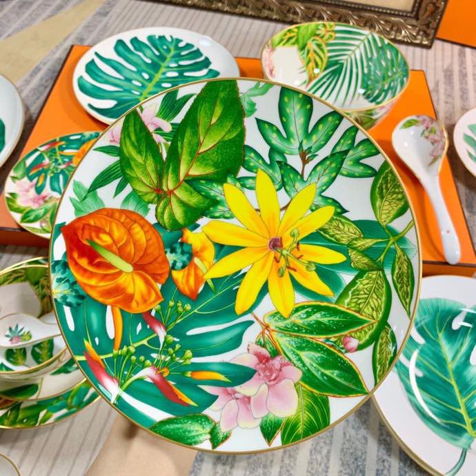 Большой набор посуды из костяного фарфора, 36 предметов, серия Tropical Rainforest фото 7