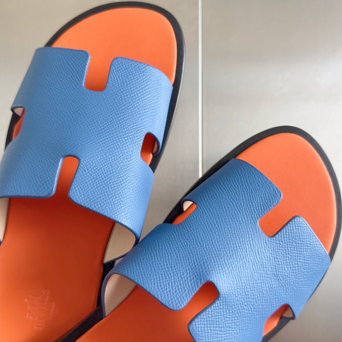 Шльопанці жіночі фото 8