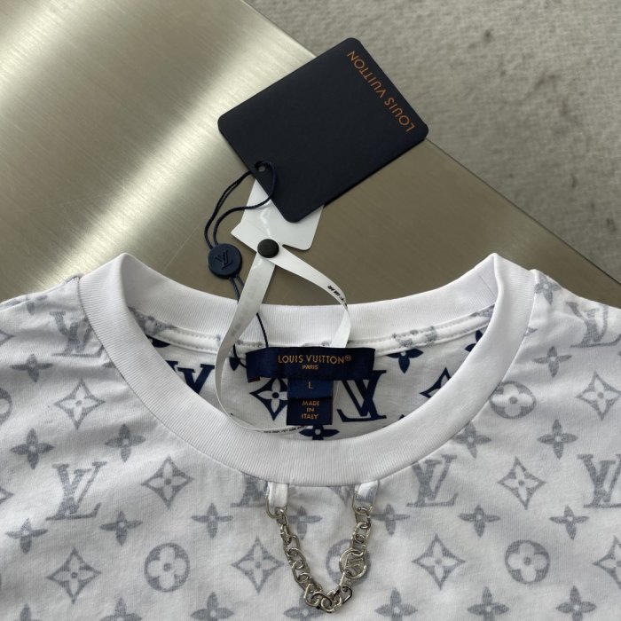 T-shirt men's фото 3