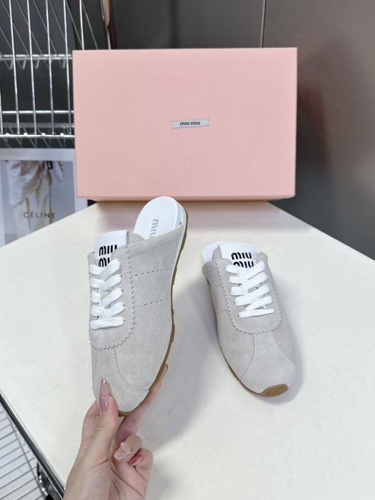 Кроссовки фото 4